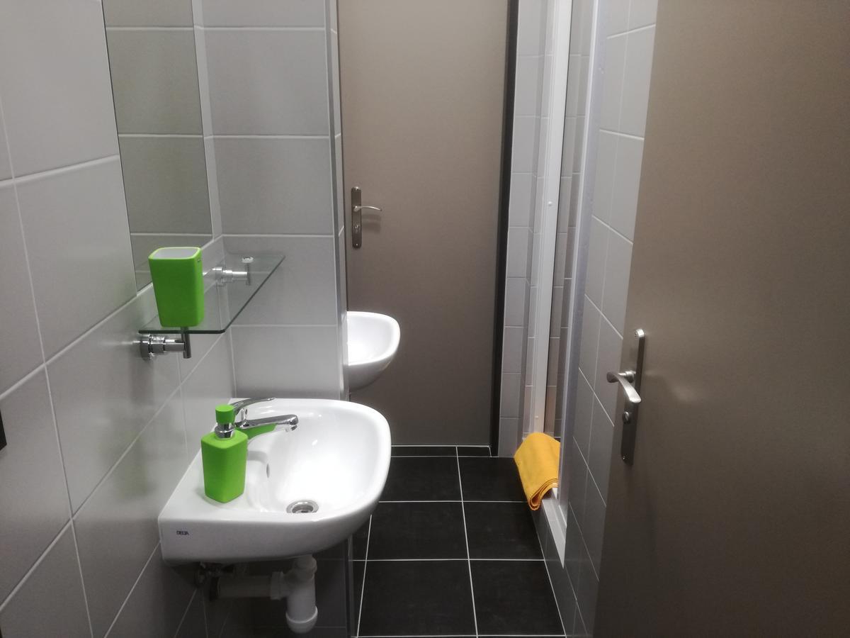 Sporthotel Zimni Stadion Benesov Benesov  Luaran gambar
