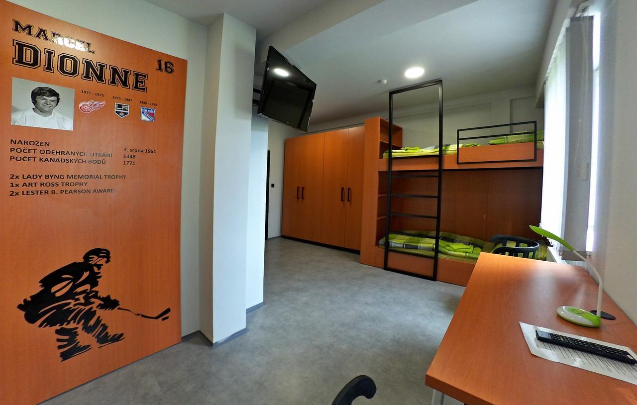 Sporthotel Zimni Stadion Benesov Benesov  Luaran gambar
